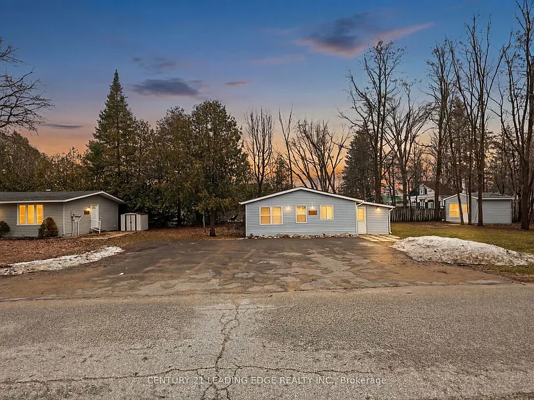 2073 Kate Ave — Photo 16