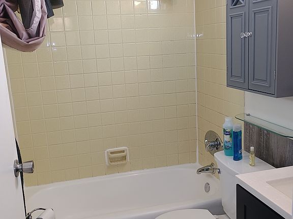 5th image of 70 Southbridge St Unit 413