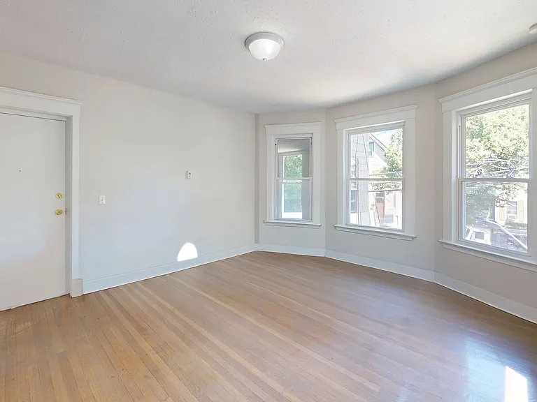 254 Orchard St #2 — Photo 3