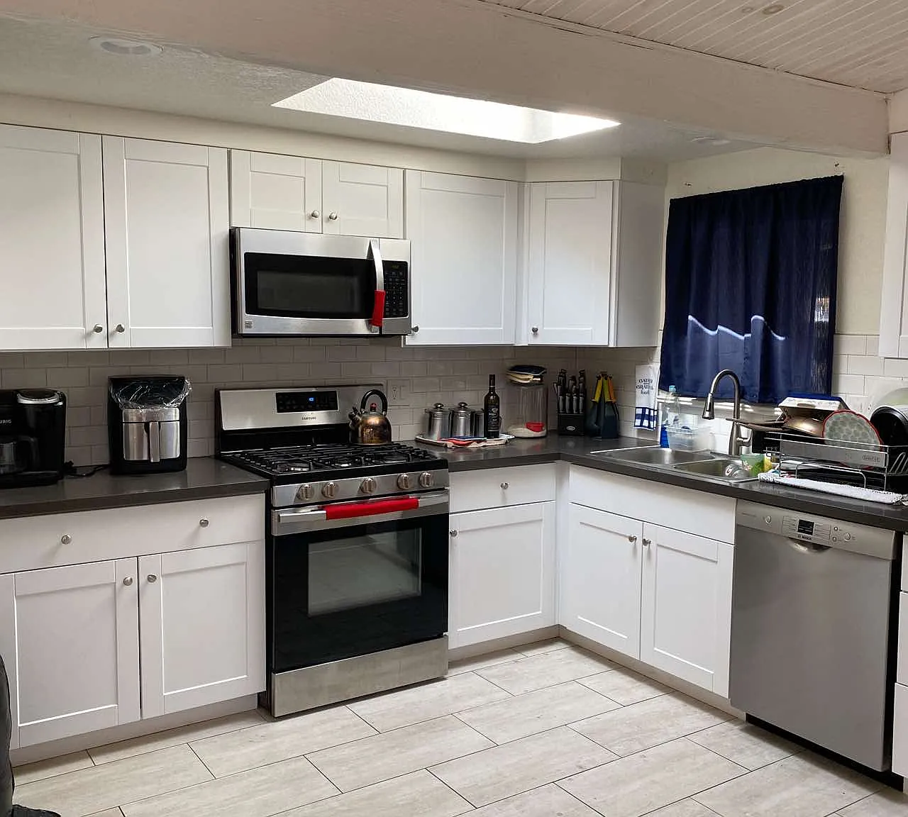 10200 Malaga Way - 1 — Photo 3