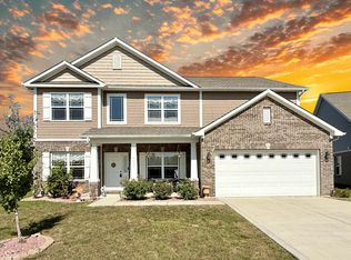 1661 Devonshire Ave, Avon, IN 46123