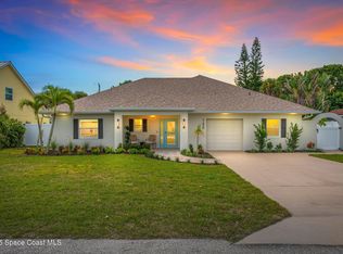 133 E Osceola Ln, Cocoa Beach, FL 32931