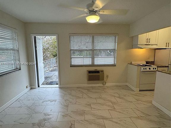 3rd image of 11890 NE 16th Ave APT 6