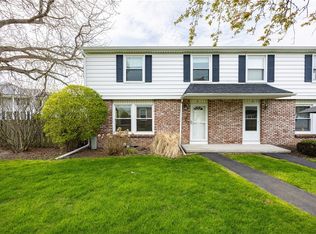 8 Huntsman Way, Webster, NY 14580