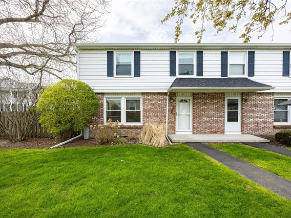 8 Huntsman Way, Webster, NY 14580