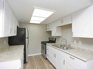 Hart House Apartments, Dallas, TX 75211