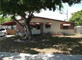 413 SW 25th Ter, Fort Lauderdale, FL 33312