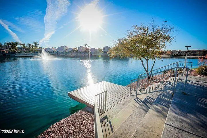 1 bed, 1.0 bath, 698 sqft, $1,650 — Photo 3