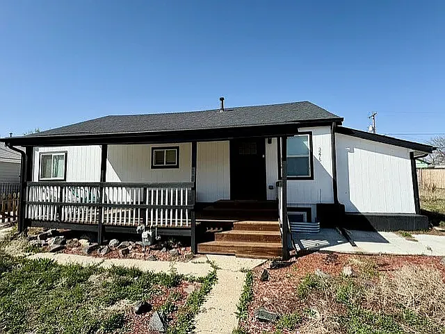 3275 W Hawthorne Pl — Photo 1