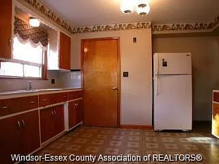 336 Partington Ave — Photo 5