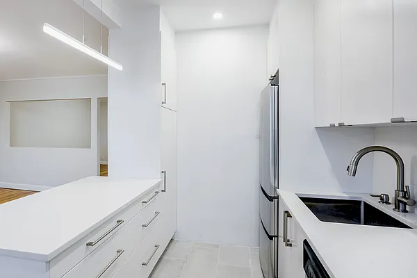 Rented by Awaye Realty Management LLC | media 22