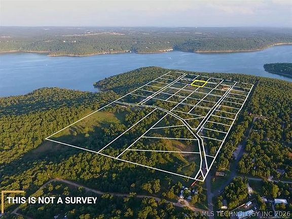 4th image of 15902 W Redbud Rd