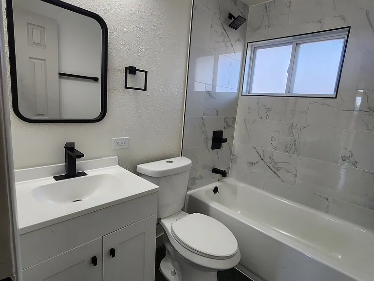 860 S Quivas St #B — Photo 6