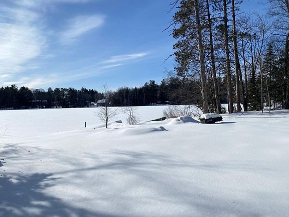 2nd image of 4745 Bradley Ln