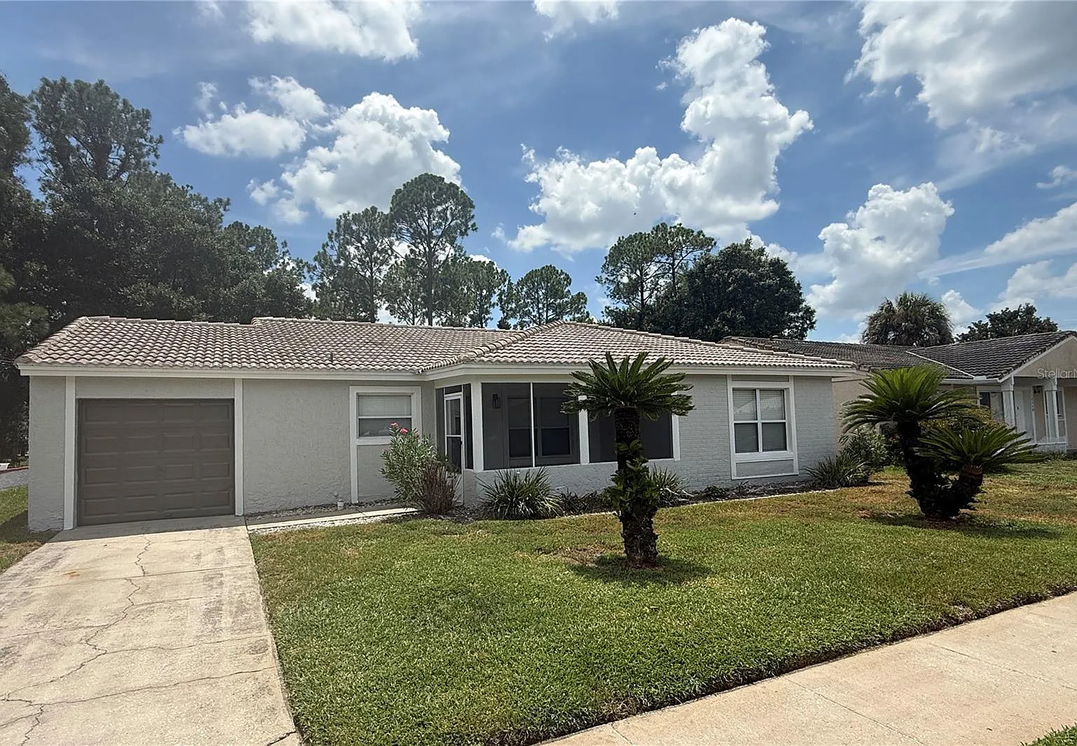 3 bed, 1554 sqft, $2,200 — Photo 1