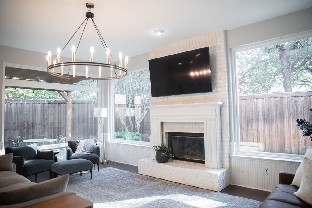 next background image