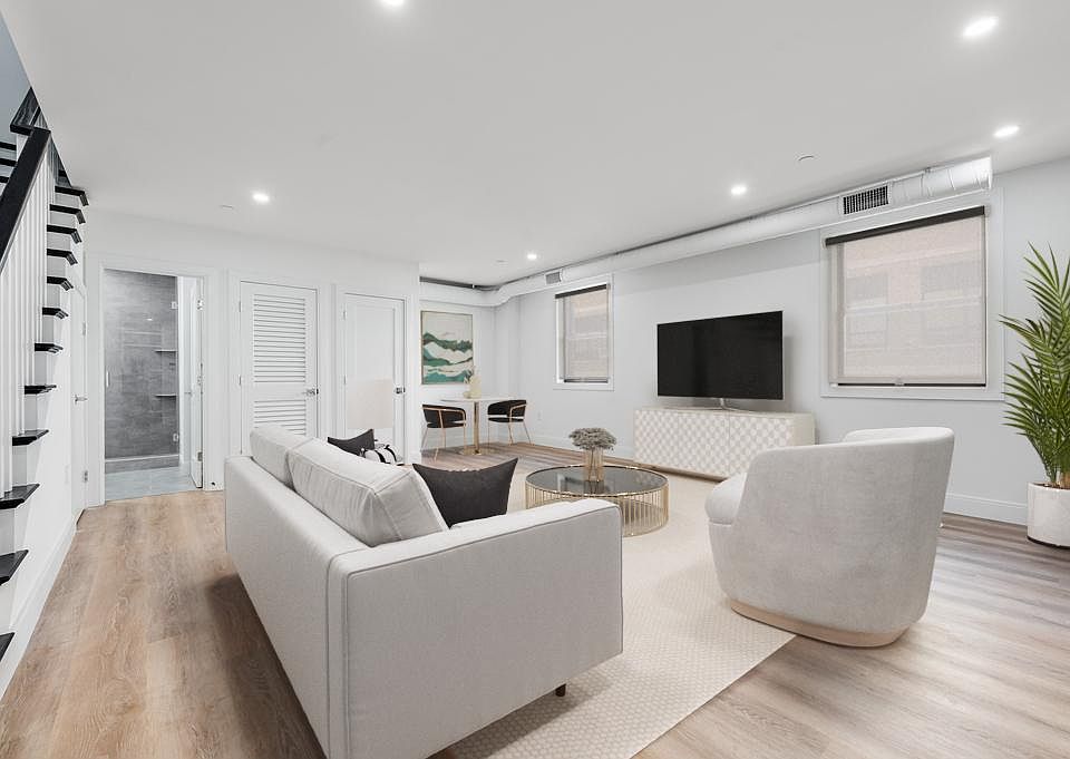 536 BROADWAY Everett MA Zillow