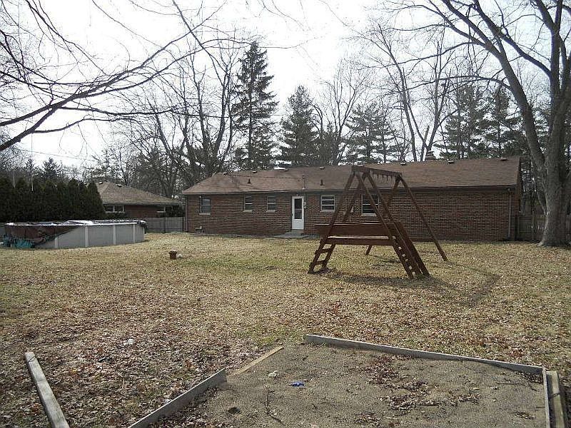 2nd image of 4309 Dicke Rd