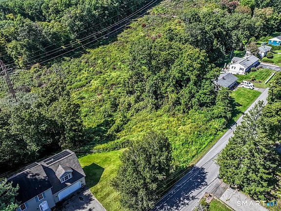 2nd image of 103 Long Mountain Road