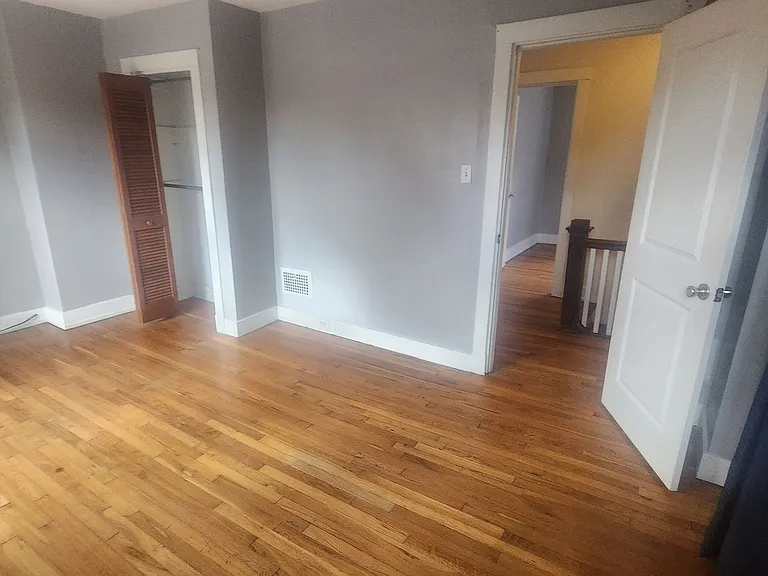 517 Summerlea St — Photo 31