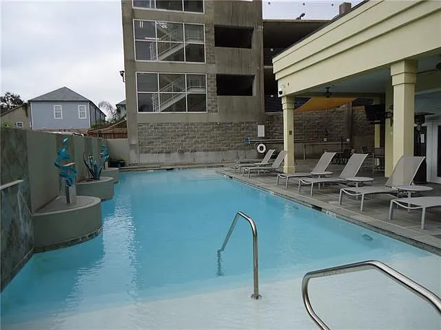 1 bed, 1.0 bath, 565 sqft, $1,250 — Photo 4
