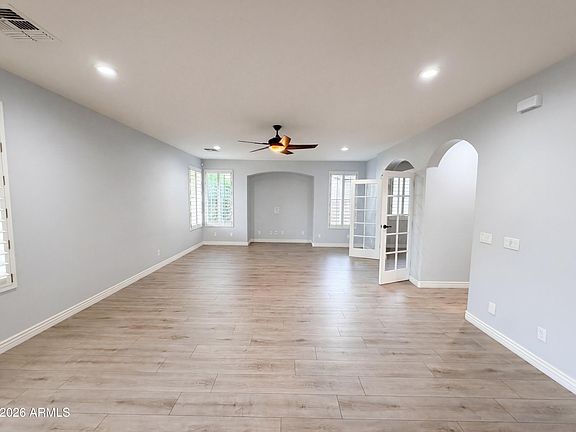 3rd image of 2113 W EAGLE FEATHER Road
