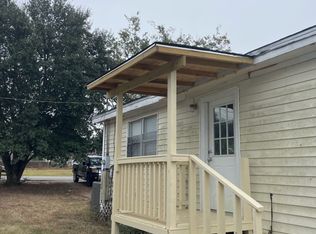 227 16th St, Hempstead, TX 77445