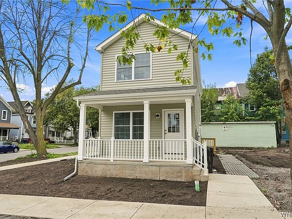3rd image of 138 Jersey St