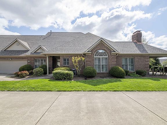 2nd image of 1453 Pine Needles Ln