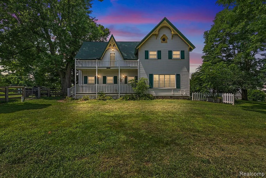 4470 Rochester Rd photo 1