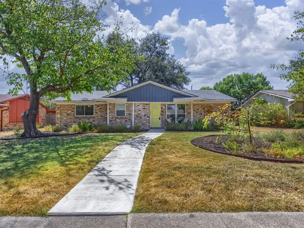 1118 Pacific Dr, Richardson, TX 75081