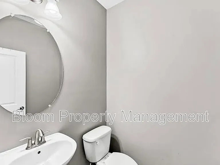8423 Taylor Plantation Rd — Photo 22
