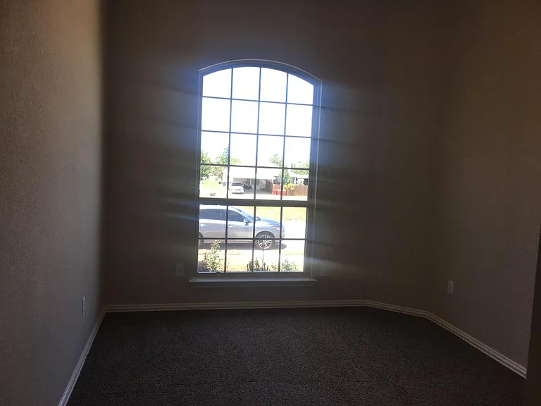305 Santo Dr — Photo 25