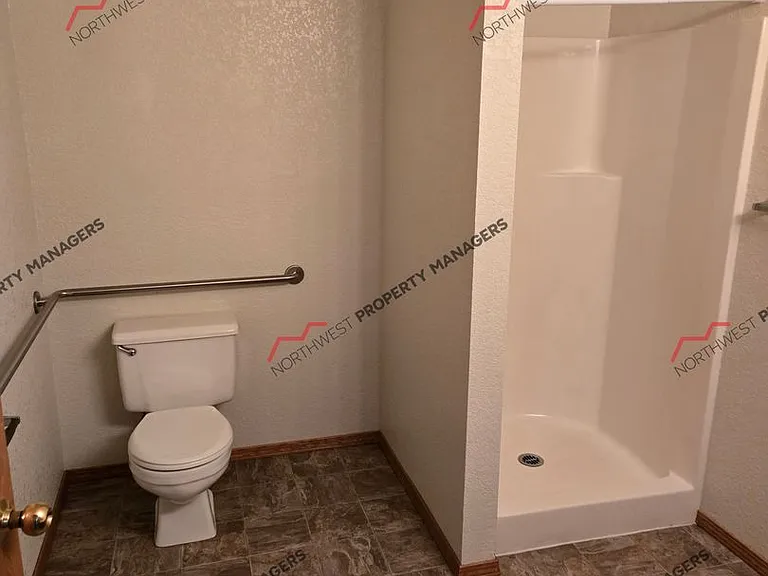 1268 State Route 505 — Photo 16