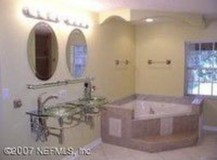 5833 Gilchrist Rd, Jacksonville, FL 32219