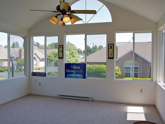 3rd image of 1140 Whippoorwill Ln