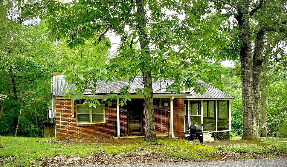 1st image of 274 River Oaks Dr