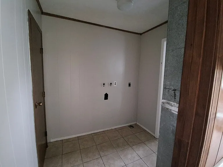 168 Franklin Dr — Photo 9