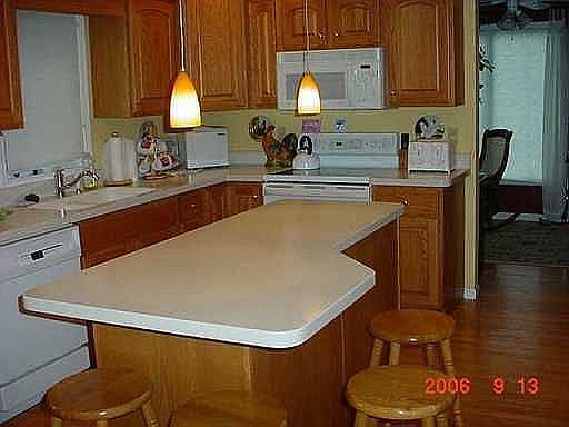 2nd image of 19735 Deerfield Ct