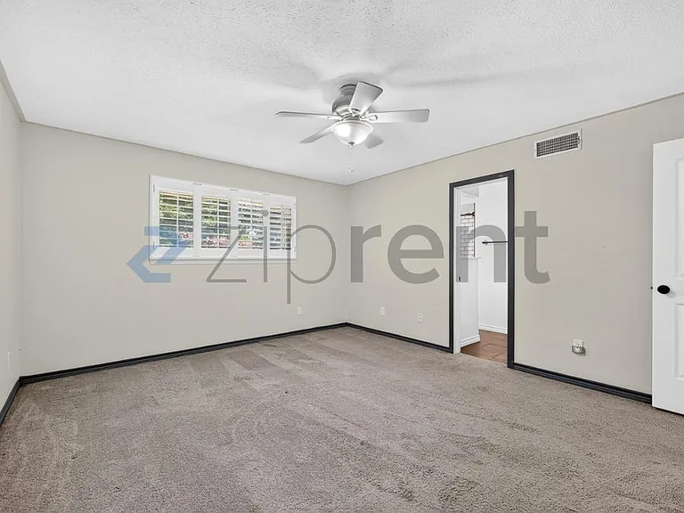 10008 Tim Tam Cir — Photo 24