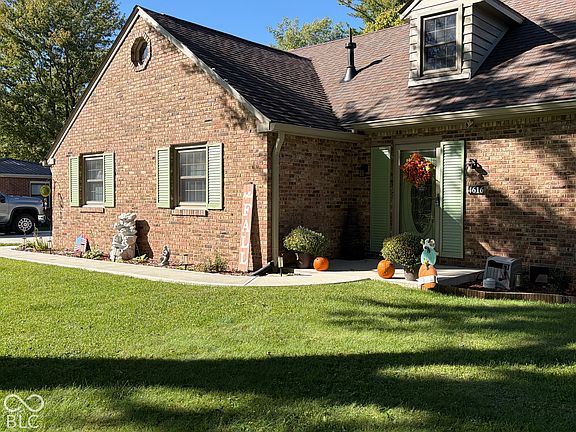 3rd image of 4616 Greenhill Way