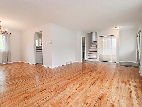 4th image of 7602 Pamela Dr