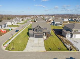 24992 W 145th Pl, Olathe, KS 66061