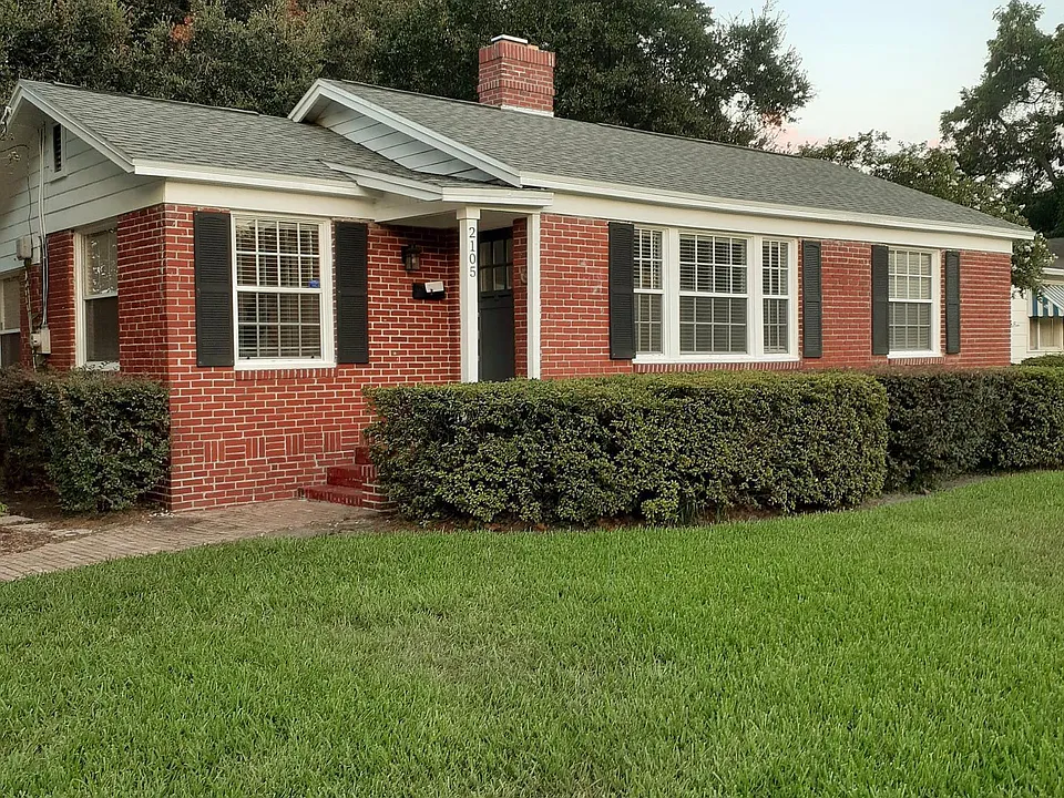 2105 Bedford Rd #HOUSE