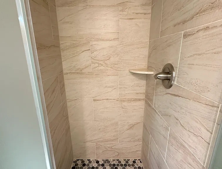 Claridge House — Photo 39