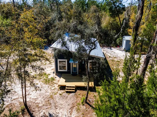 24252 NE 152nd Ln, Salt Springs, FL 32134