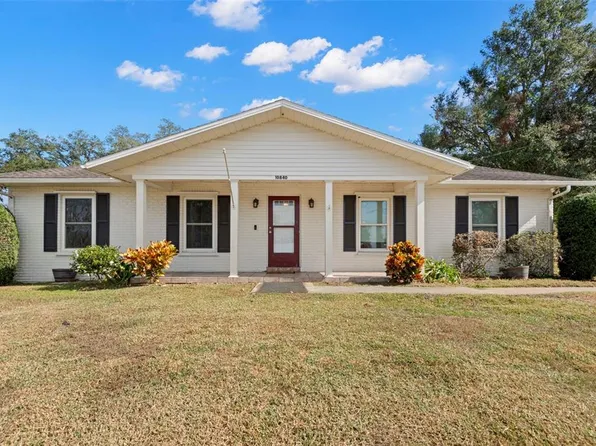 10840 Highview Dr, Dade City, FL 33525