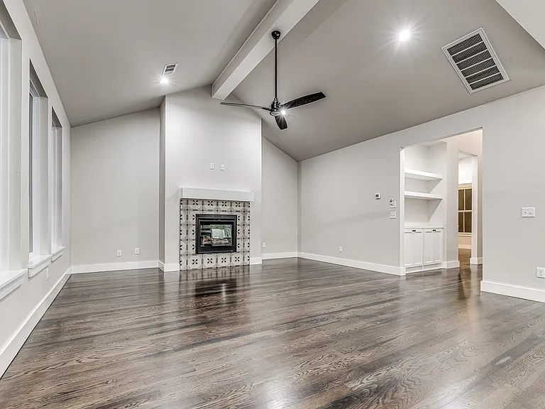 8225 Jenny Ln — Photo 40