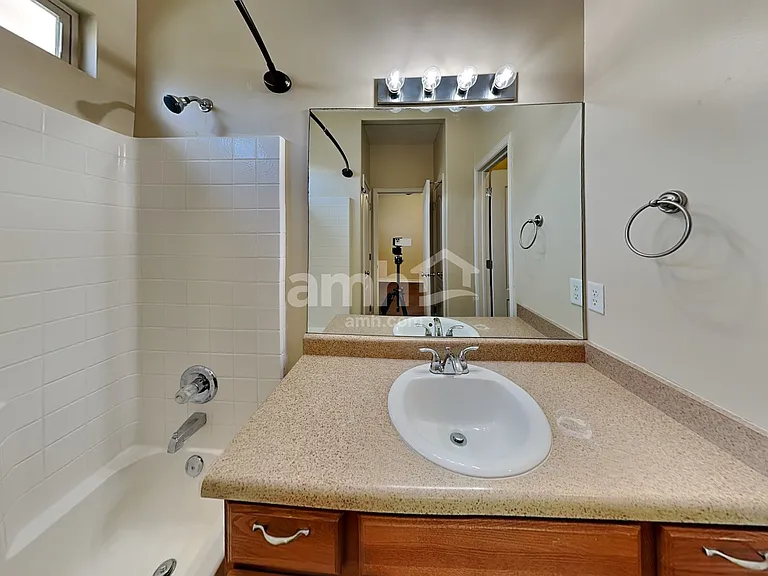 8043 S Bury Rd — Photo 11