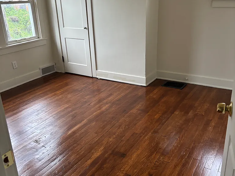 809 Bayridge Ave — Photo 10